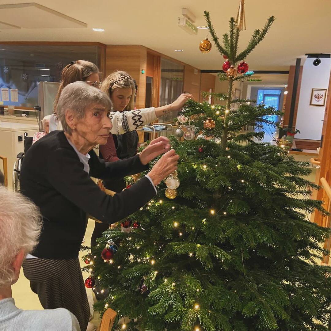 Gepflegtes Wohnen - Sozialzentrum Mayrhofen und Zell am Ziller - Weihnachten Neujahr Pechten